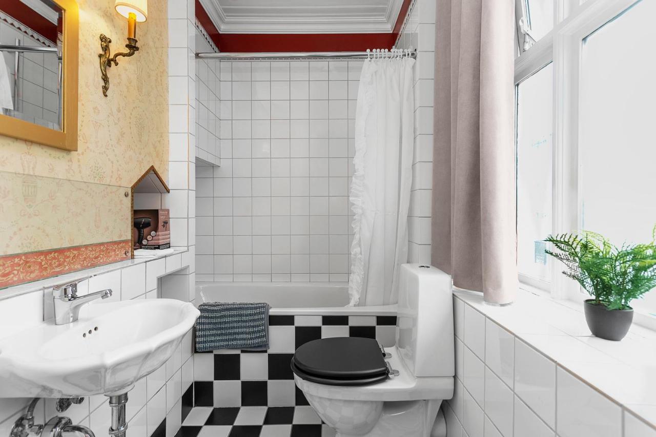 Charming Apartment - Amazing Downtown Location Reykjavik Bagian luar foto