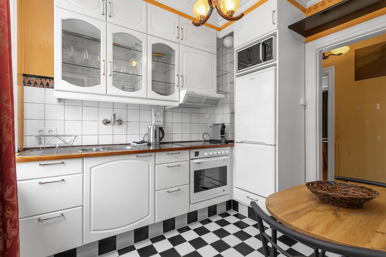 Charming Apartment - Amazing Downtown Location Reykjavik Bagian luar foto